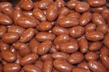 Amandelen melk chocolade