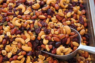 Cranberrymix met schep