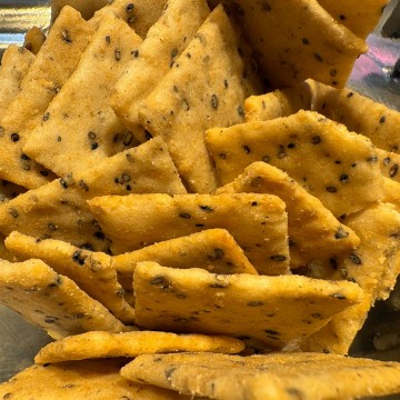 Goma cracker