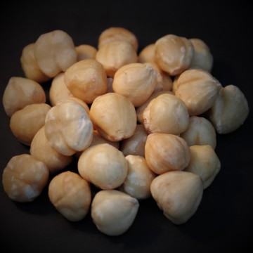 Hazelnoten raw 0